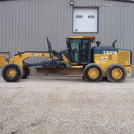 2014 John Deere 670G