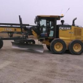 2012 John Deere 770G