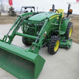 2016 John Deere 3033R