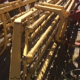 2003 New Holland 216