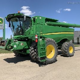 2012 John Deere S690