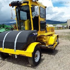 2018 Superior Broom DT80J