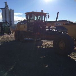 2014 John Deere 672G