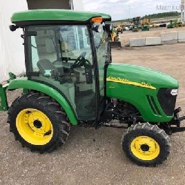 2013 John Deere 3720