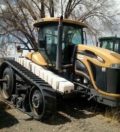 2009 Challenger MT765C