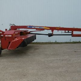 2012 New Holland H7450