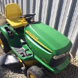 2002 John Deere LT160