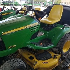 John Deere X720