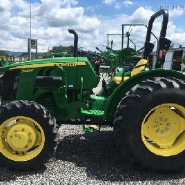 2015 John Deere 5055E