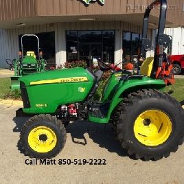 2017 John Deere 3025E