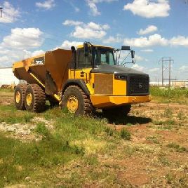 2013 John Deere 460E