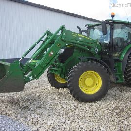 2017 John Deere 6155R