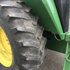 1993 John Deere 6200