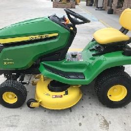 2018 John Deere X370