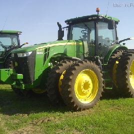 2017 John Deere 8400R