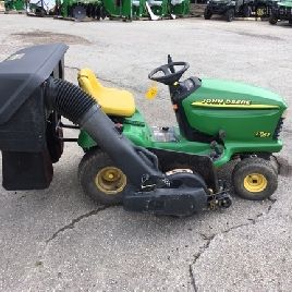 2000 John Deere LT166