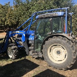 2011 New Holland T4050
