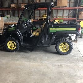 2019 John Deere XUV835M