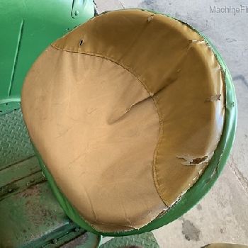 1953 Oliver Super 88