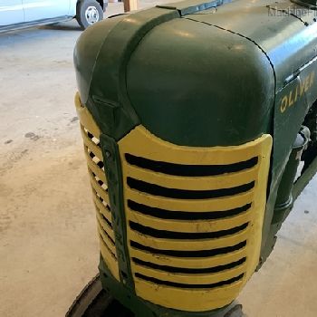 1953 Oliver Super 88