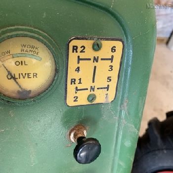 1953 Oliver Super 88