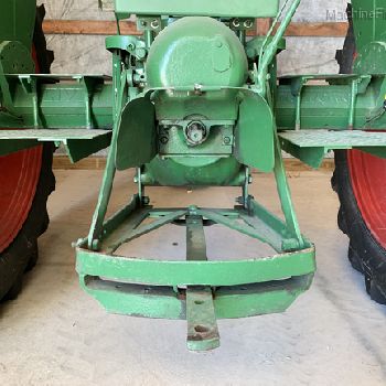 1953 Oliver Super 88