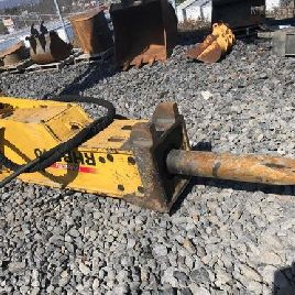 2013 Magnum RHB 340-6