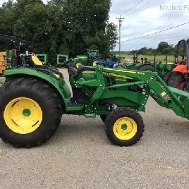 2019 John Deere 4044M