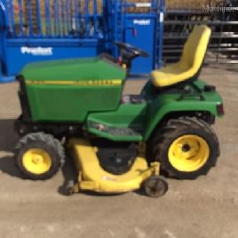 1996 John Deere 425
