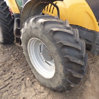 2010 Challenger MT585B