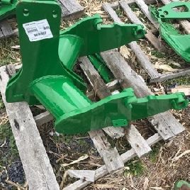 John Deere 553 loader mounting frames