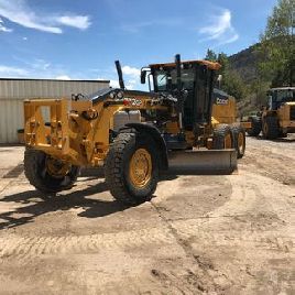 2016 John Deere 772GP