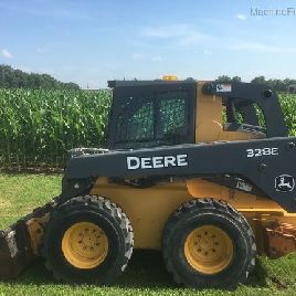 2014 John Deere 328E