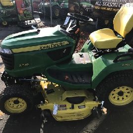 2016 John Deere X739