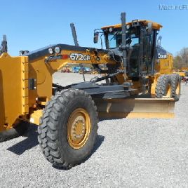 2015 John Deere 672G