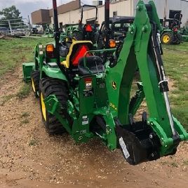 2018 John Deere 3033R