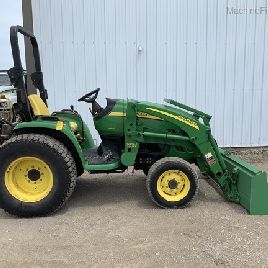 2009 John Deere 3720