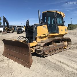 2011 John Deere 700J