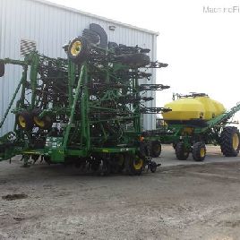 2007 John Deere 1870