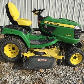2018 John Deere X758