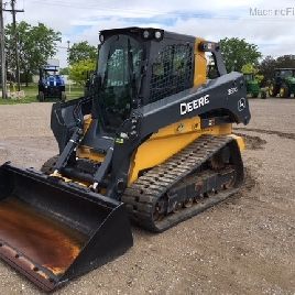2017 John Deere 331G