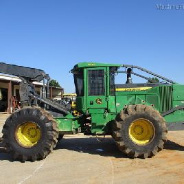 2016 John Deere 648L