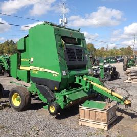 2012 John Deere 854SS