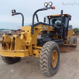 2014 John Deere 770g