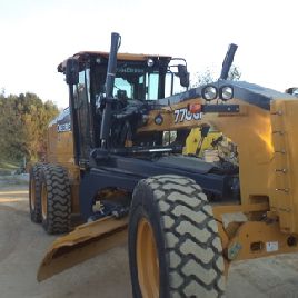 2015 John Deere 770GP