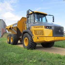 2016 John Deere 310E