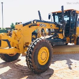 2015 John Deere 672G