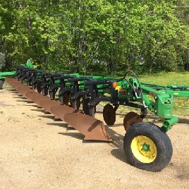 2007 John Deere 3710