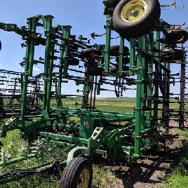 2002 John Deere 2200