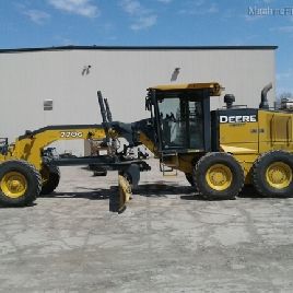 2013 John Deere 770g